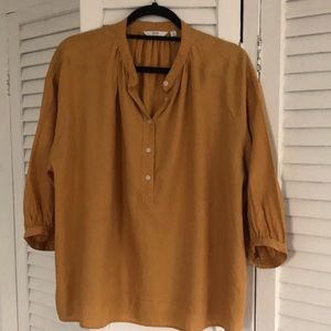Uniqlo Women’s blouse